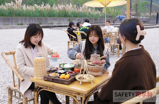 圍爐煮茶：茶是關鍵，這兩類茶不適合煮[圍爐茶桌，自制圍爐]