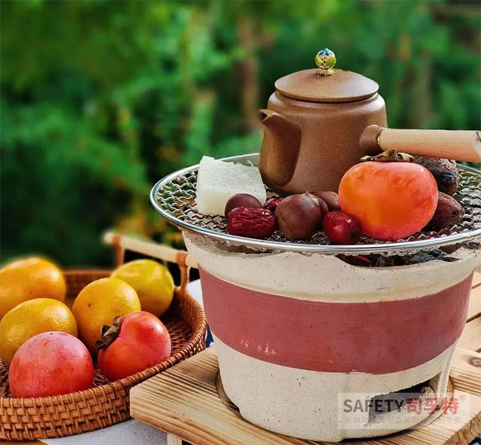 圍爐煮茶：茶是關鍵，這兩類茶不適合煮[圍爐茶桌，自制圍爐](圖2)