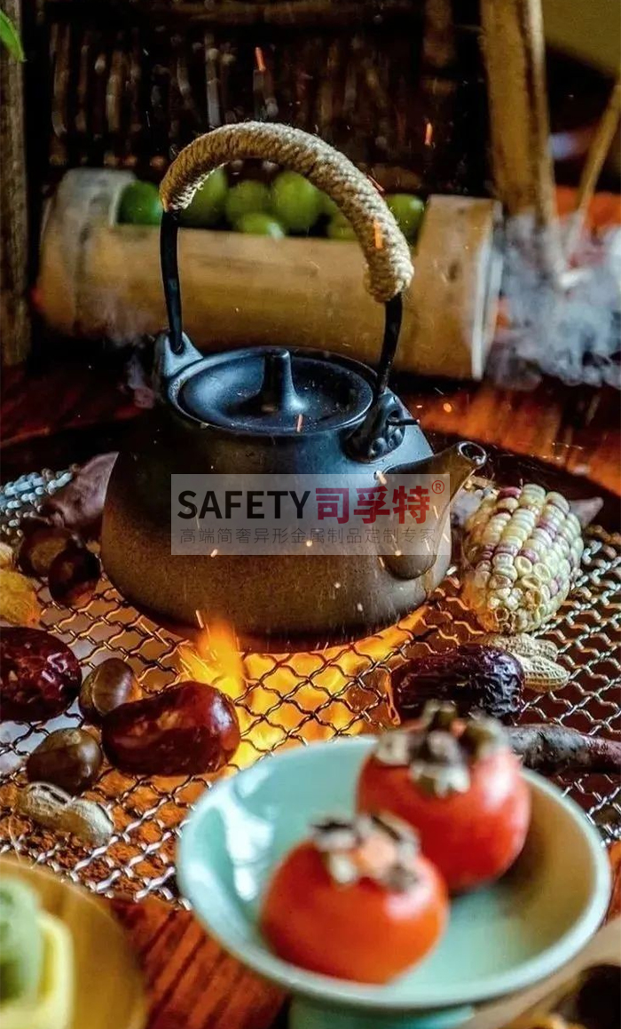 圍爐煮茶小貼士：火災、中毒、燙傷需防范[精制鋼圍爐茶桌](圖2)